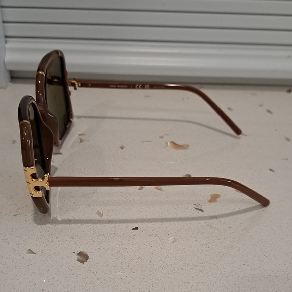 NWT Tory Burch Brown Frame Sunglasses - Picture 6 of 10